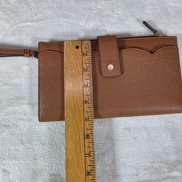 LC Lauren Conrad Mendie Travel Wallet Wristlet Brown Front Pocket/Zip Pocket CC - Picture 6 of 6